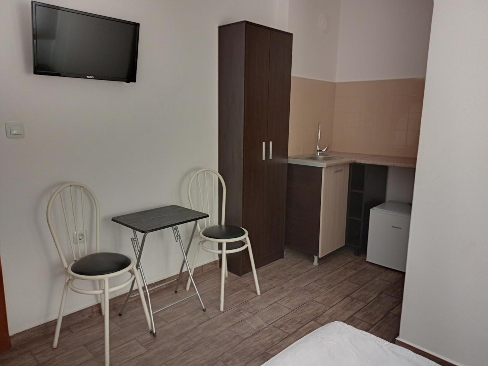 Guest House Lili Petrich  Rom bilde